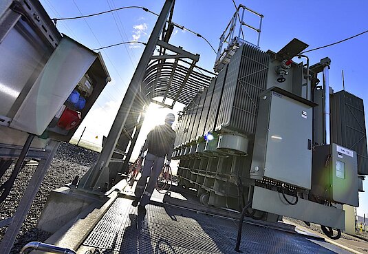 Stromanlage mit einem Elektrotechniker Westfalen Weser