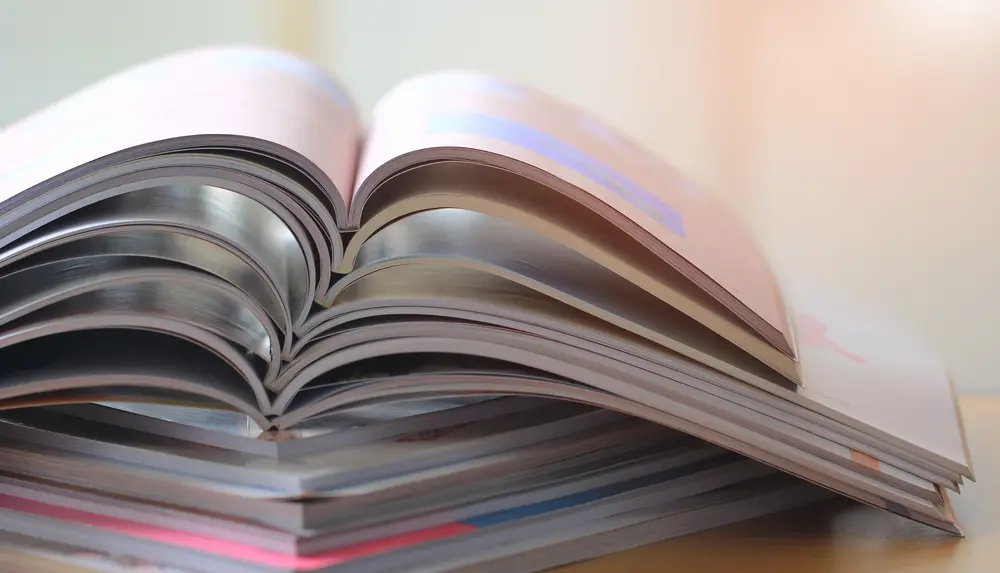 Das Kundenmagazin ENERGIEgeladen von Westfalen Weser bietet spannende Einblicke in die Welt der Energie in der Region Ostwestfalen-Lippe und dem Weserbergland.